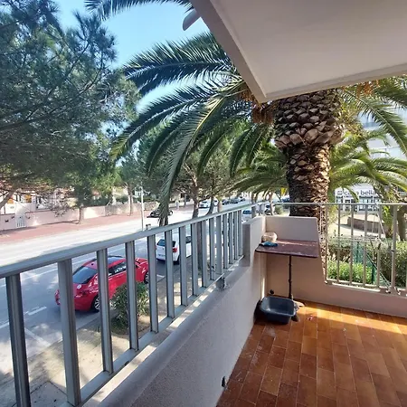 La Sirene, A 250 M De La Plage, T2 Lumineux Avec Terrasse Spacieuse De15m² *