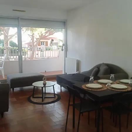 La Sirene, A 250 M De La Plage, T2 Lumineux Avec Terrasse Spacieuse De15m2 Apartmán Saint-Cyprien (Pyrenees-Orientales)